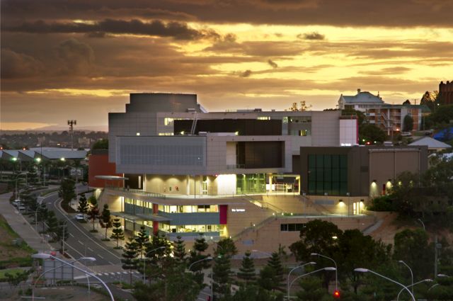 856977fa-edcb-4b61-85ac-75036461444a